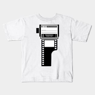 35mm film professional iso400 black / white for photographers Kids T-Shirt